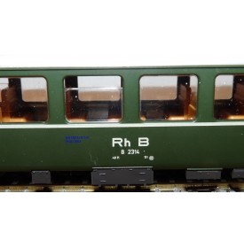 Voiture métallique à portes centrales AB 1157 Rhb BO