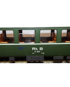 Voiture métallique à portes centrales AB 1157 Rhb BO