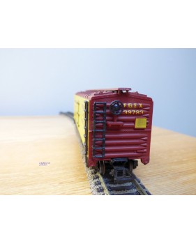 RIVAROSSI  véro  C reef / 1, wagon réfrigérant  ( reefer  ) Fruit Grower Express  neuf  BO