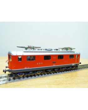HAG  237 . 01,  Motrice Re 4/4 I N° 10010  SBB BO