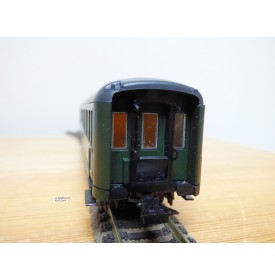 LILIPUT  833 70,  voiture 2 Cl. dite à jupes ( ex Schürzenwagen DR )  SNCF neuf  BO