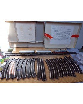 WESA Liliput , coffret SBB : motrice 110, 2 voitures en bois, rails bois et bakélite  SBB   BO