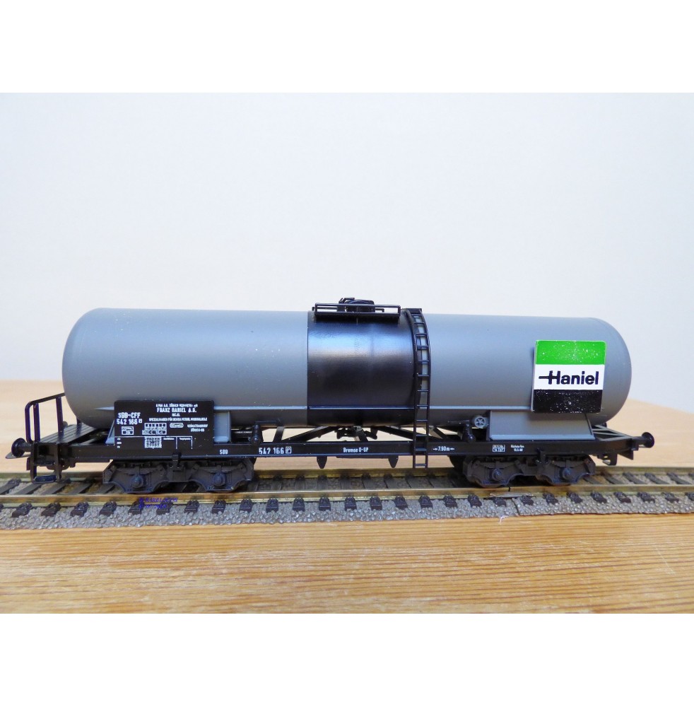 LILIPUT 258 H,  wagon citerne à essence  HANIEL  SBB BO
