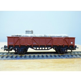 ELECTROTREN  1106, wagon tombereau   chargé de ballots  de tissu  RENFE BO