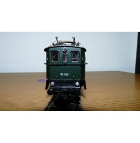 ROCO 43770 motrice double Ae 8/14  N° 11852 SBB  BO