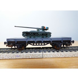 ELECTROTREN  1012, wagon plat chargé d' un char AMX 13   RENFE  BO