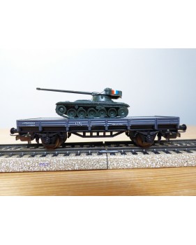 ELECTROTREN  1012, wagon plat chargé d' un char AMX 13   RENFE  BO