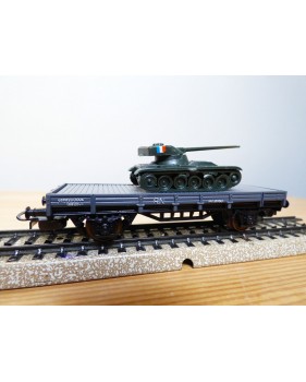 ELECTROTREN  1012, wagon plat chargé d' un char AMX 13   RENFE  BO