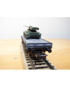 ELECTROTREN  1012, wagon plat chargé d' un char AMX 13   RENFE  BO
