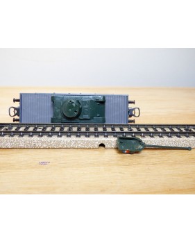 ELECTROTREN  1012, wagon plat chargé d' un char AMX 13   RENFE  BO
