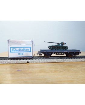 ELECTROTREN  1012, wagon plat chargé d' un char AMX 13   RENFE  BO