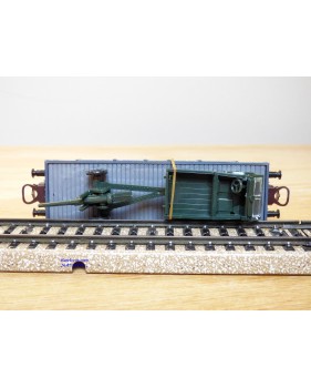 ELECTROTREN  1010, wagon plat chargé d' un MERCEDES UNIMOG et d'un canon    RENFE  BO