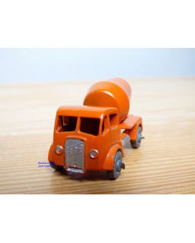 LESNEY 26a,  camion toupie à ciment   ( cement mixer )  ERF 