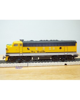 MÄRKLIN 3581 Loco diesel Br 221 DB BO