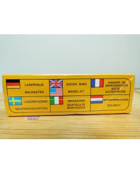 POLA echt 239, hangar à marchandises   neuf  BO  échelle N