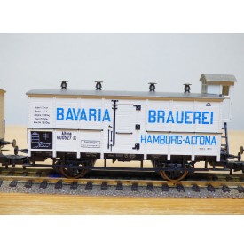 TRIX International  21218, coffret locotender T 2 ( Br 98 ) et 4 wagons KPEV   neuf  BO
