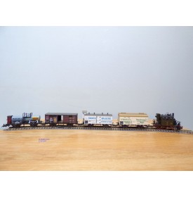 TRIX International  21218, coffret locotender T 2 ( Br 98 ) et 4 wagons KPEV   neuf  BO