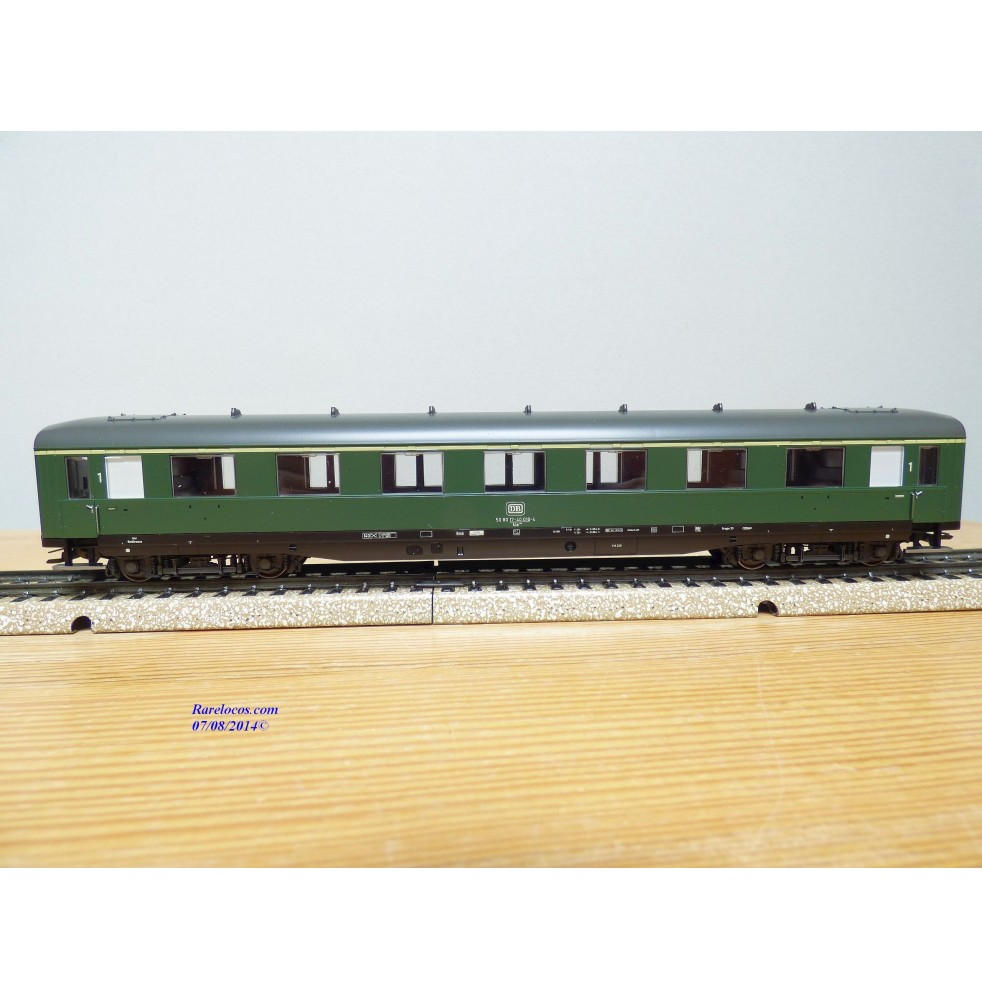 Märklin 4032 voiture grandes lignes A4ümg à feux de fin de convoi 1 Kl. DB BO