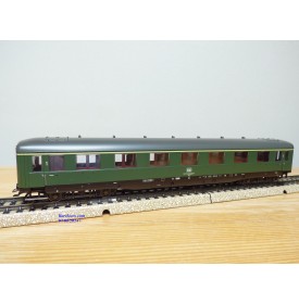 Märklin 4032 voiture grandes lignes A4ümg à feux de fin de convoi 1 Kl. DB BO