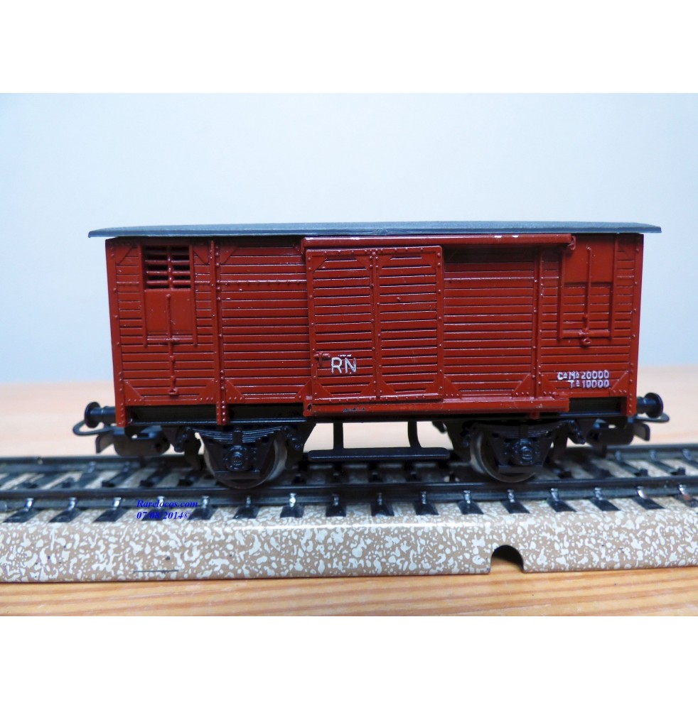 ELECTROTREN 805, wagon couvert ancien  RENFE  BO