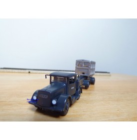 Märklin 48812, coffret  2 wagons et 2 camions Spangenberg-Werke  DR  neuf  BO BO  