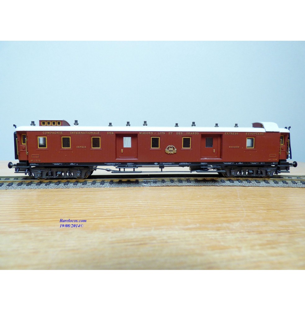 TRIX  52 3792 ,  fourgon à bagages  en teck  CIWL  Balkanzug  N° 1205  Neuf   BO