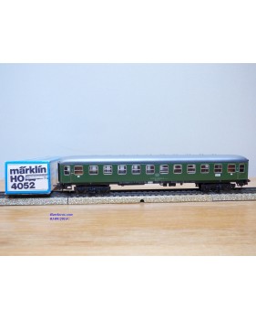 MÄRKLIN  4052 , voiture grandes lignes 2  Kl. type Büm 232  DB   BO 