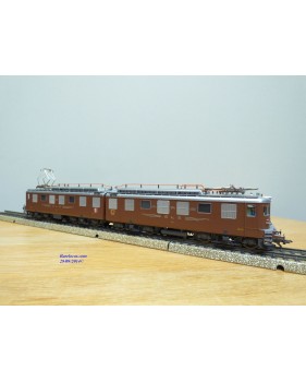 ROCO ( Märklin ) 69880 , motrice double Ae 8/8   N° 274  BLS BO