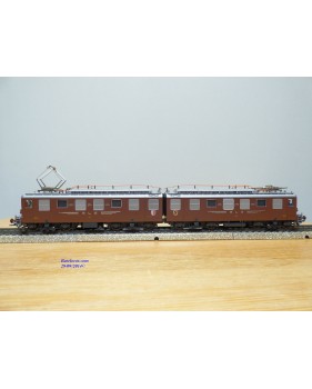 ROCO ( Märklin ) 69880 , motrice double Ae 8/8   N° 274  BLS BO