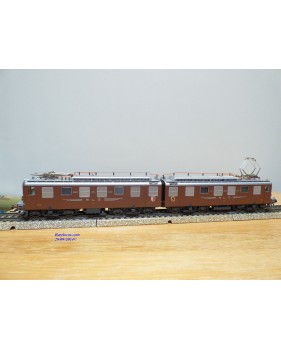 ROCO ( Märklin ) 69880 , motrice double Ae 8/8   N° 274  BLS BO