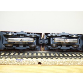ROCO ( Märklin ) 69880 , motrice double Ae 8/8   N° 274  BLS BO