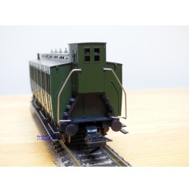 FLEISCHMANN 5694, voiture à 3 essieux à guérite C5 tf 3 Cl.  SNCF  BO