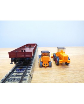 Märklin 4474,  wagon plat à bogies chargé chargeur sur pneus et bulldozerDB  BO