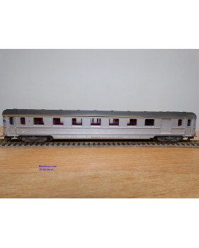 HORNBY acHO 7453, voiture Inox  TEE  mixte fourgon / 1 Cl.  SNCF  BO