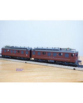 HAG   242 . 04 ,  Motrice double   BoBo BoBo  Ae 8/8  BLS   N° 275 ( 2 moteurs )   neuf   BO