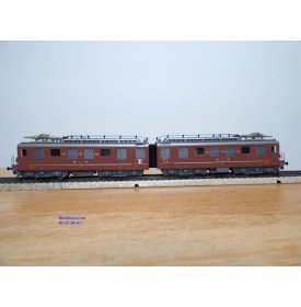 HAG   242 . 04 ,  Motrice double   BoBo BoBo  Ae 8/8  BLS   N° 275 ( 2 moteurs )   neuf   BO