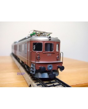 HAG   242 . 04 ,  Motrice double   BoBo BoBo  Ae 8/8  BLS   N° 275 ( 2 moteurs )   neuf   BO