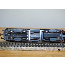 HAG   242 . 04 ,  Motrice double   BoBo BoBo  Ae 8/8  BLS   N° 275 ( 2 moteurs )   neuf   BO