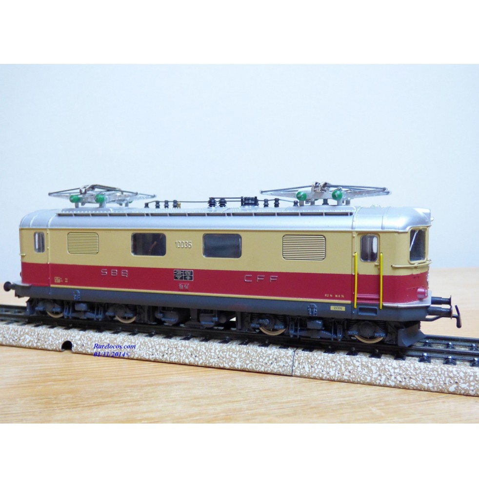 HAG  230 . 01 ,  Motrice Re 4/4 I   TEE   N° 10035    SBB   BO   digitale