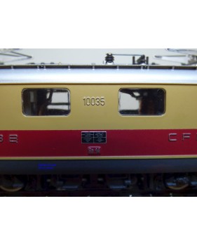 HAG  230 . 01 ,  Motrice Re 4/4 I   TEE   N° 10035    SBB   BO   digitale