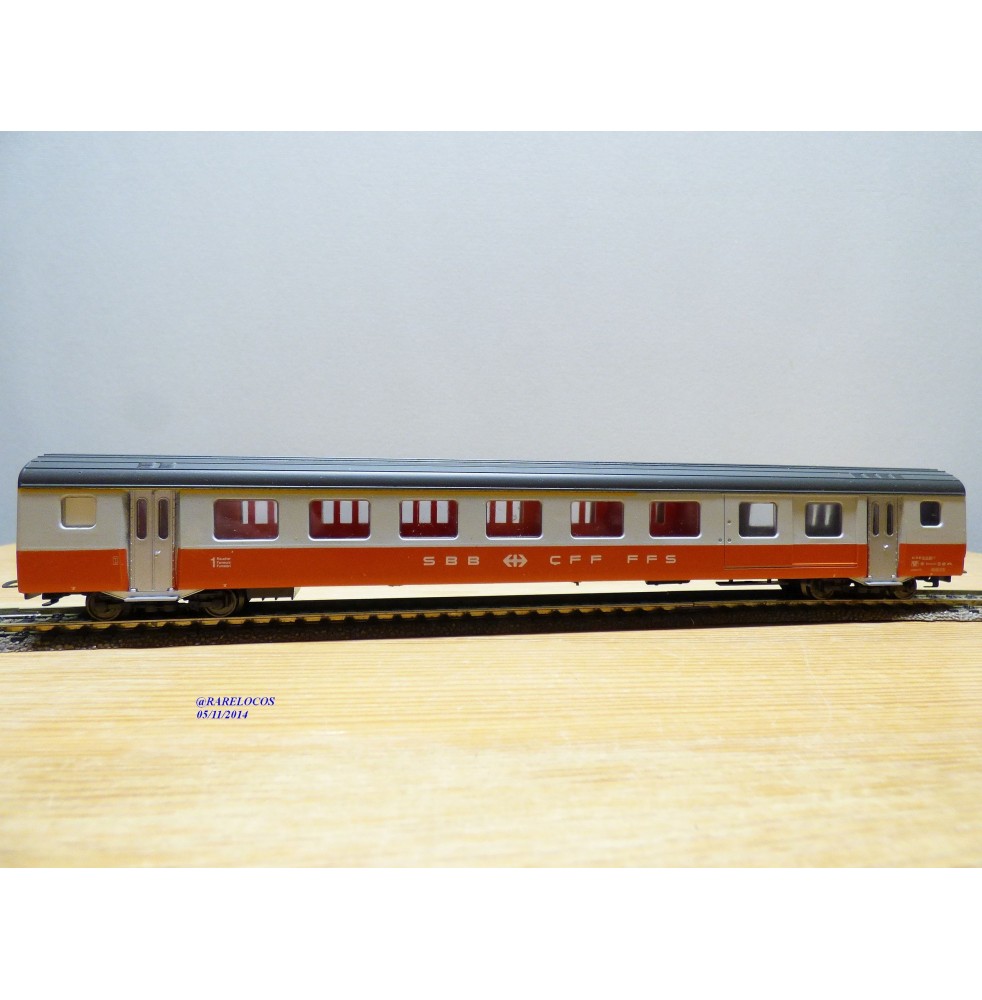 LILIPUT  887 50, voiture grandes lignes unifiée type III 1 Kl. SBB BO