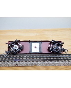 VB  47 Cl,  wagon plat  à 2 bogies type MMT chargé de 4 conteneurs à lait   SNCF     BO