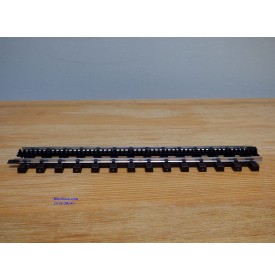 FAMA / ÜTZ ???, élément de voie droit à crémaillère   L 233 mm 