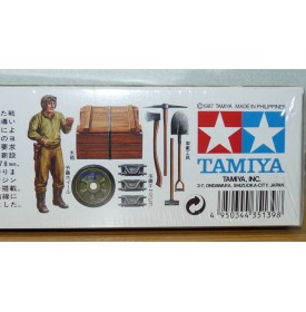 TAMIYA 35072 Char chasseur de tanks russe SU-85 Neuf BO 1/35