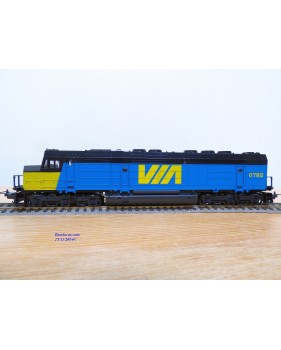 Lima Golden Series 149762 G,  coffret 1 loco et 3 voitures CN  Viarail  Neuf   BO