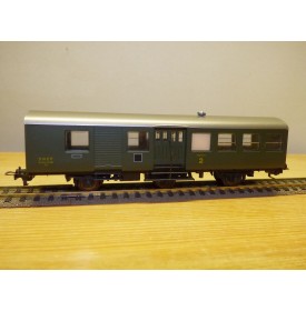 FLEISCHMANN 1443, voiture à 3 essieux mixte  B4 Dtm fourgon / 2 Cl. SNCF BO