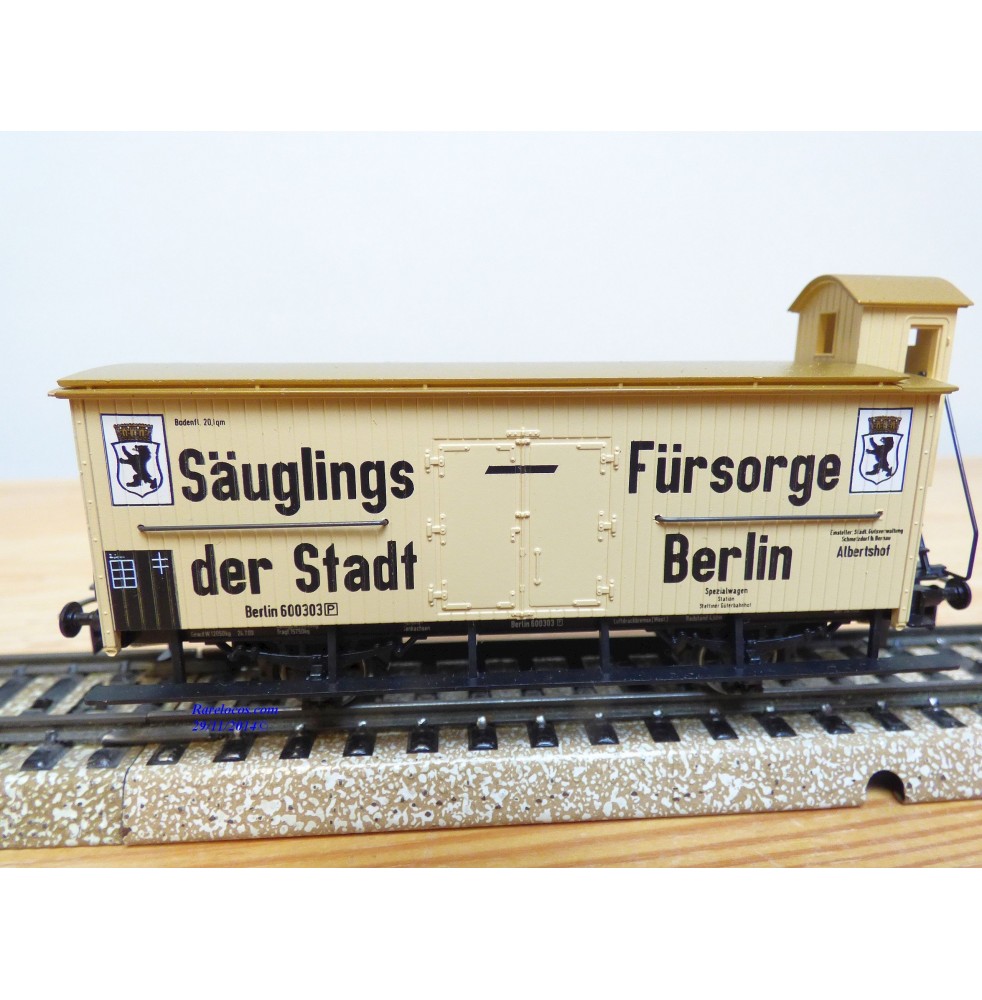 Märklin 4550, wagon couvert gris FS BO