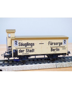 Märklin 4781,  wagon couvert à guérite Säuglings Fürsorge der Stadt Berlin   Neuf  BO