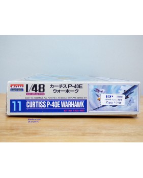 ARII  A332 600, chasseur américain Curtiss P-40E  Warhawk 
