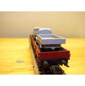 Märklin 4515 . 3,  wagon plat à bogies chargé de 2 camions Mercedes 3500 gris DB  BO